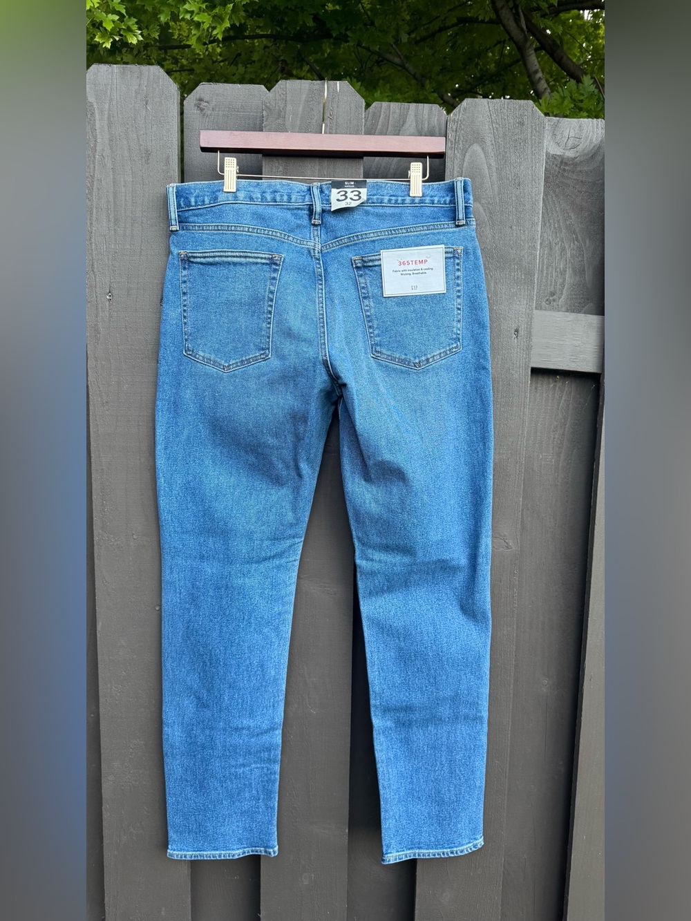 NEW GAP 365 Temp Men’s Denim Blue Jeans with Gapflex Size 33
